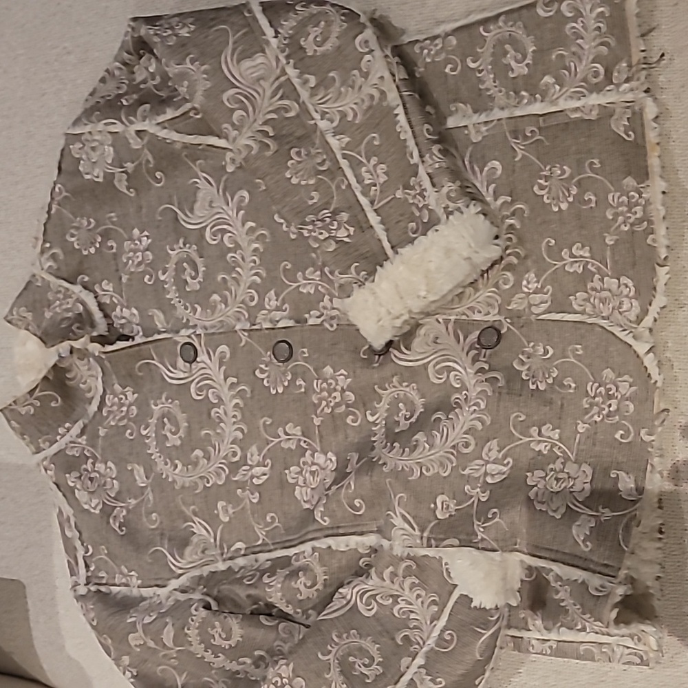 Fleece/brocade jacket